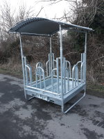 M4/8 Futterraufe  mit 8 Palisaden-Fressplätze