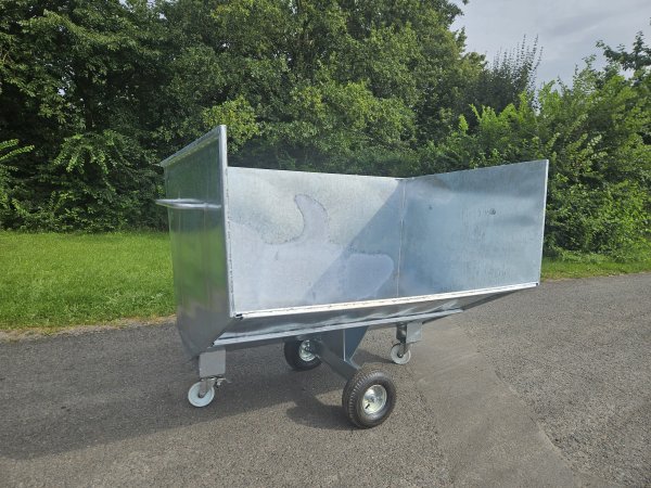 1,9m³ AM Mistkuli mit Euroaufnahme