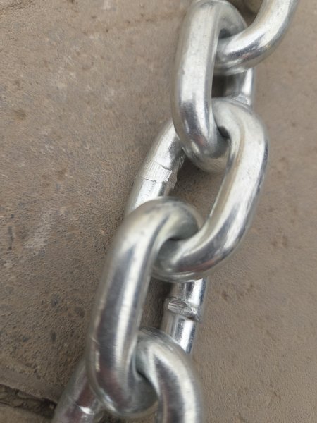 Mit Kette
